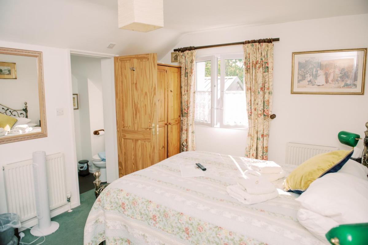 4 Lyndhurst Rd Brockenhurst Εξωτερικό φωτογραφία