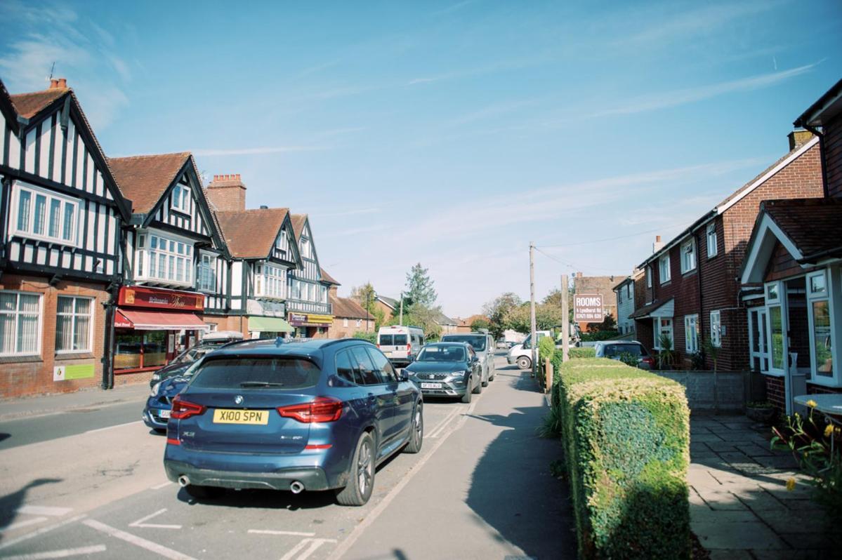 4 Lyndhurst Rd Brockenhurst Εξωτερικό φωτογραφία